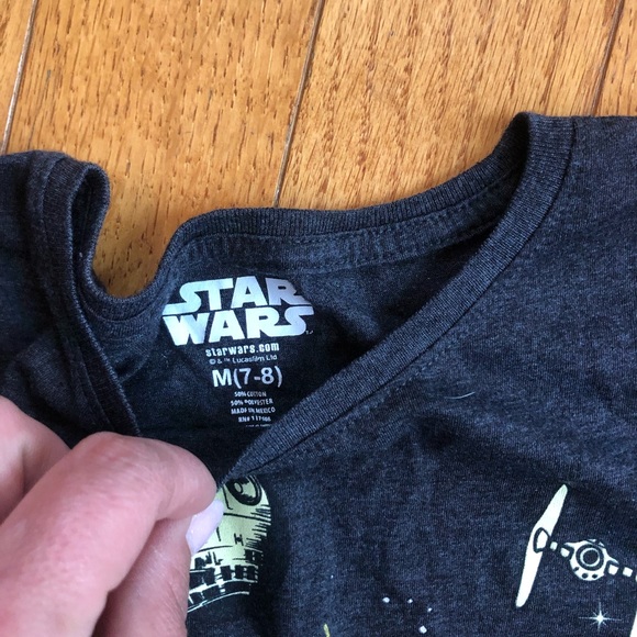 Baby Yoda Star Wars Girls TShirt Lot 7/8 &8/10 - Picture 2 of 3